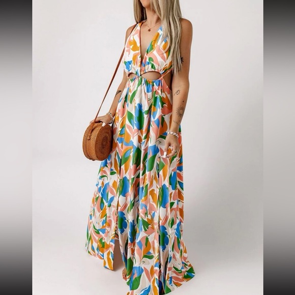 Boho cutout slit thigh backless maxi dress - Picture 4 of 5
